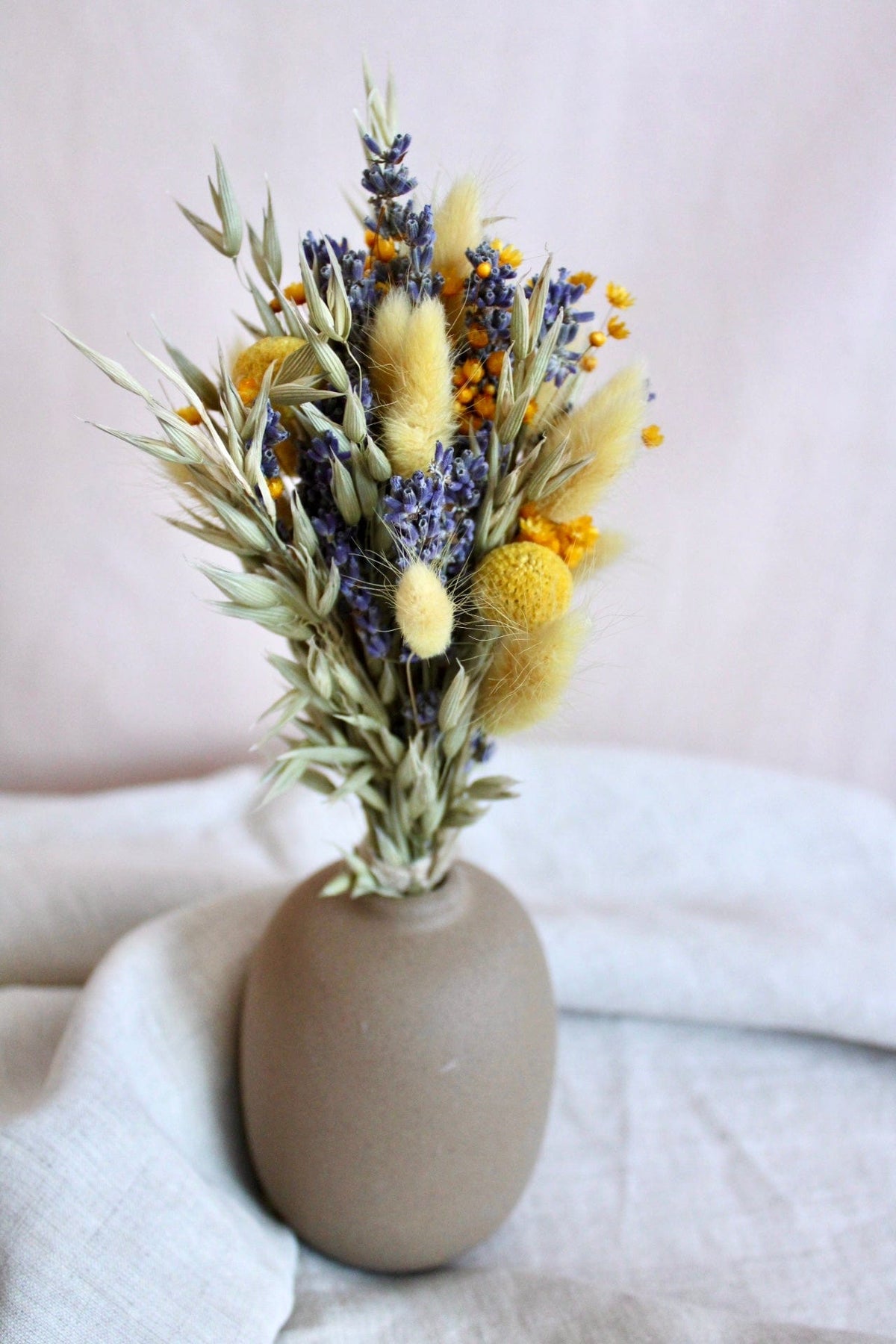 Vasenglück Trockenblumen Kleiner Trockenblumenstrauss „Lavendel-Liebe“ | Grün & Gelb