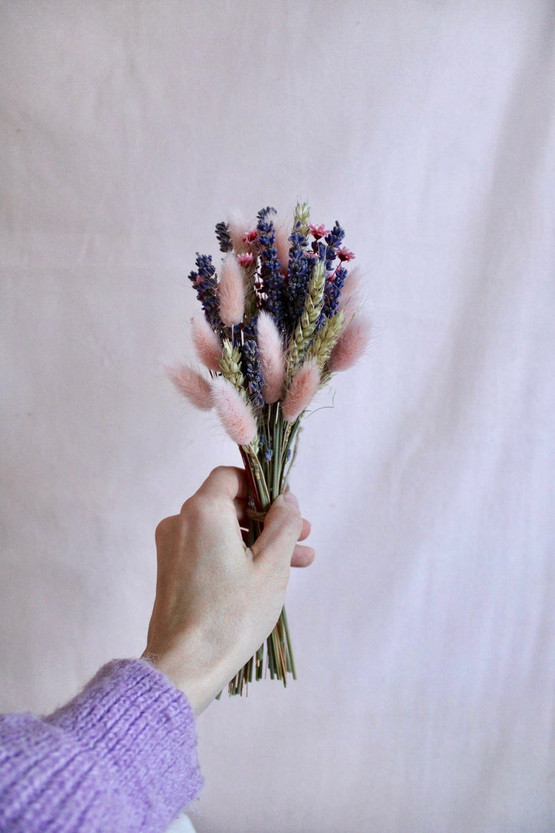 Vasenglück Trockenblumen Kleiner Trockenblumenstrauss „Lavendel-Liebe“ | Rosa & Grün