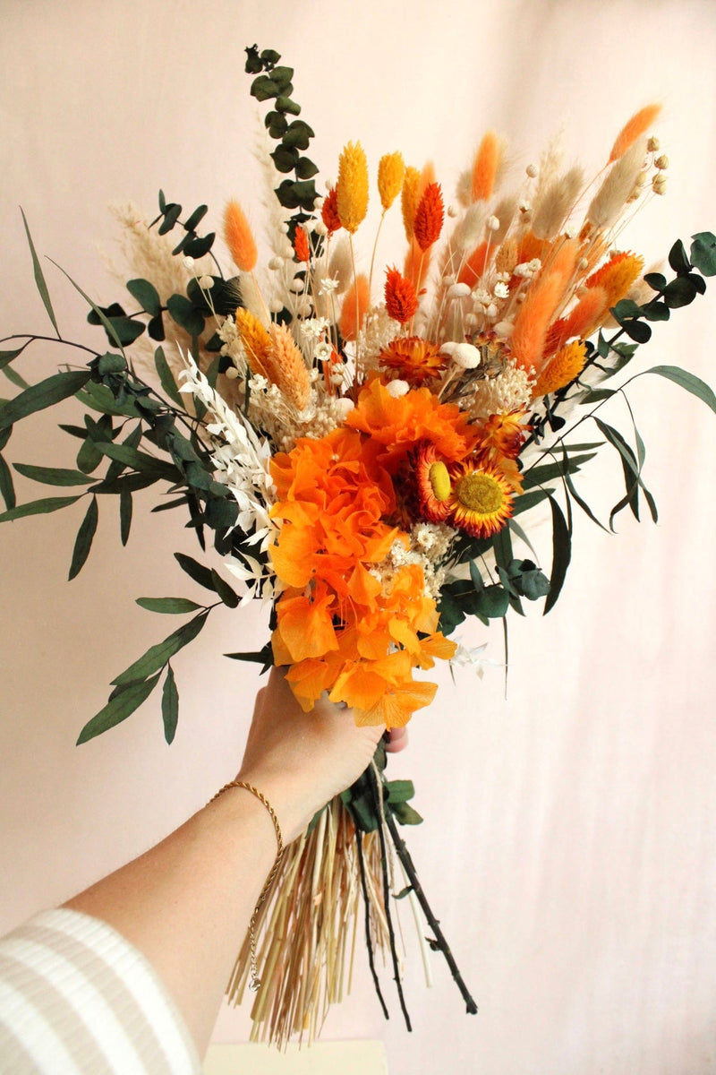 Vasenglück Trockenblumen Trockenblumenstrauss „No. 94“ in Orange & Creme mit Hortensie