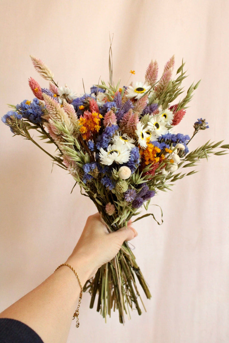 Vasenglück Trockenblumen Trockenblumenstrauss „No. 97“ mit Strandflieder & Wiesenblumen