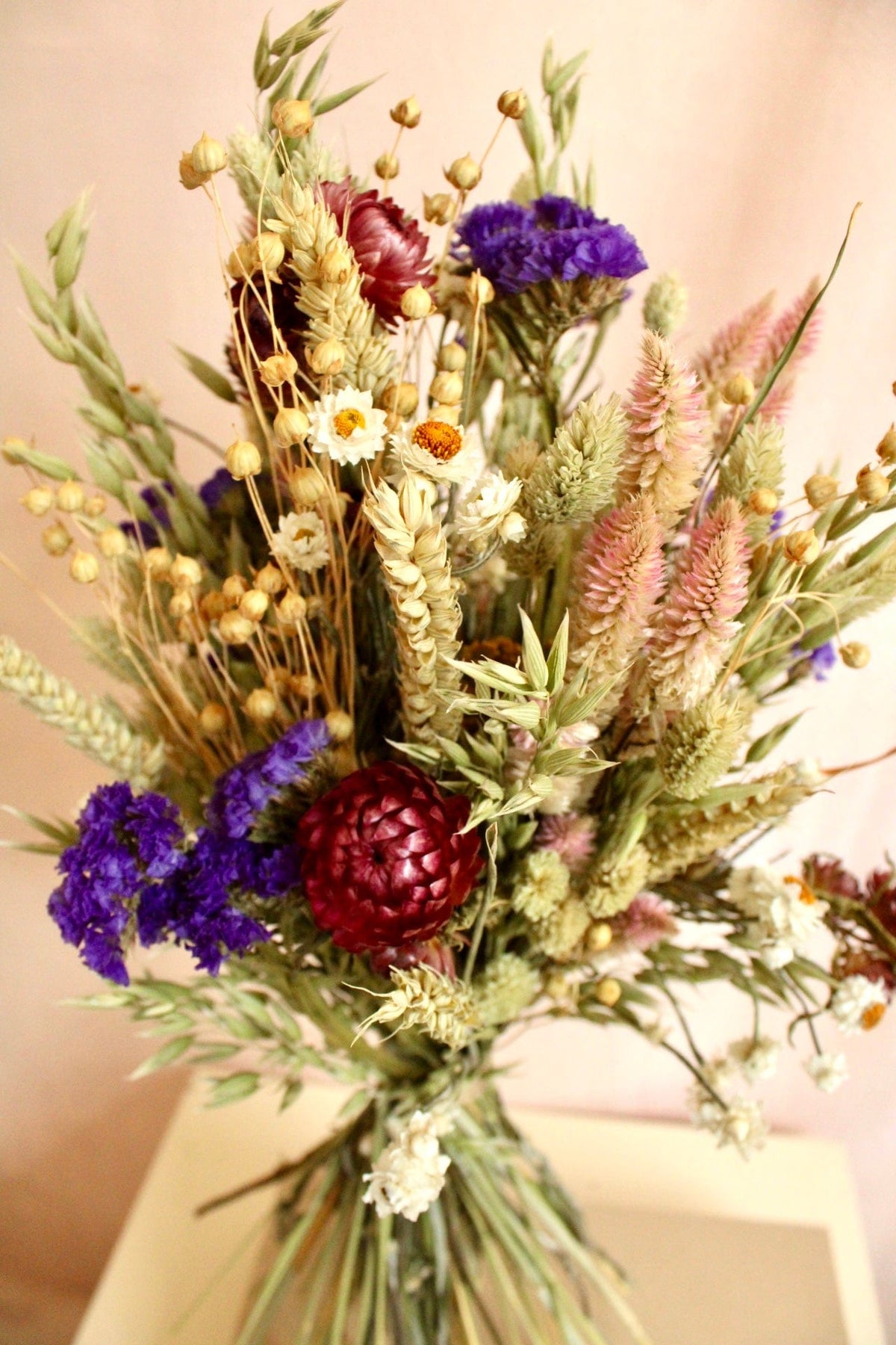 Vasenglück Trockenblumen Trockenblumenstrauss „No. 99“ mit Strohblumen & Strandflieder