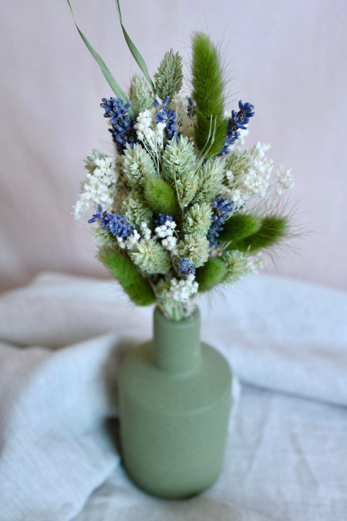 Vasenglück Trockenblumen Kleiner Trockenblumenstrauss „Lavendel-Liebe“ | Grün & Creme