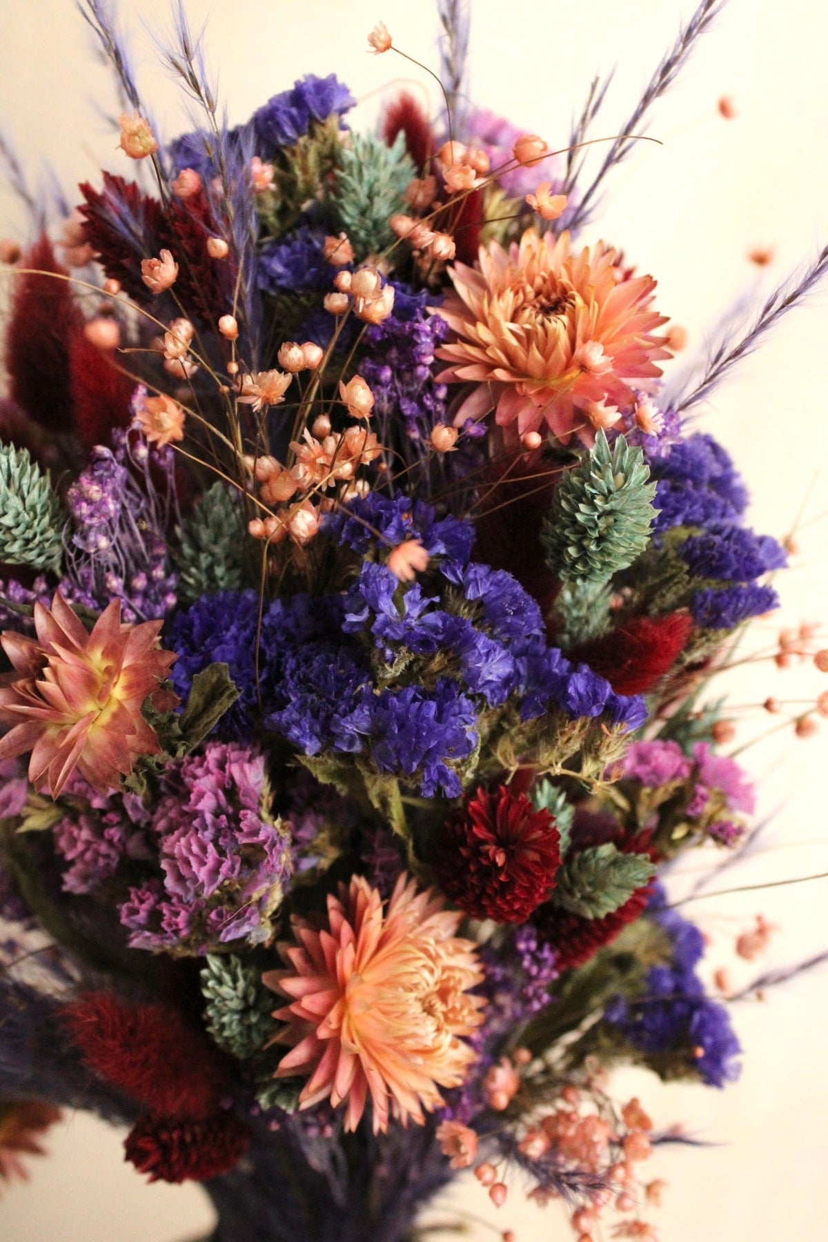 Vasenglück Trockenblumen Trockenblumenstrauss „No. 106“ mit Strohblumen & Strandflieder