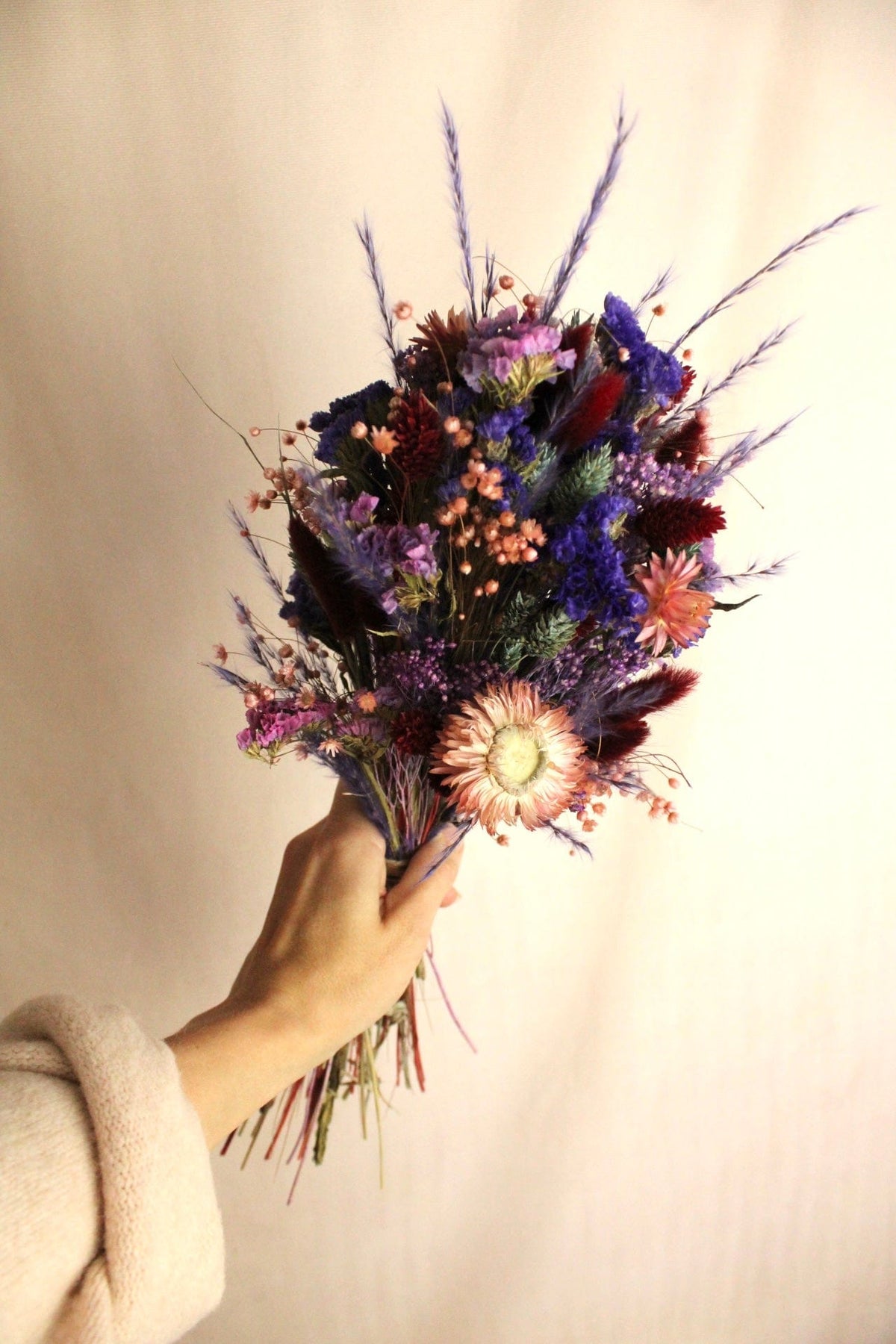 Vasenglück Trockenblumen Trockenblumenstrauss „No. 106“ mit Strohblumen & Strandflieder