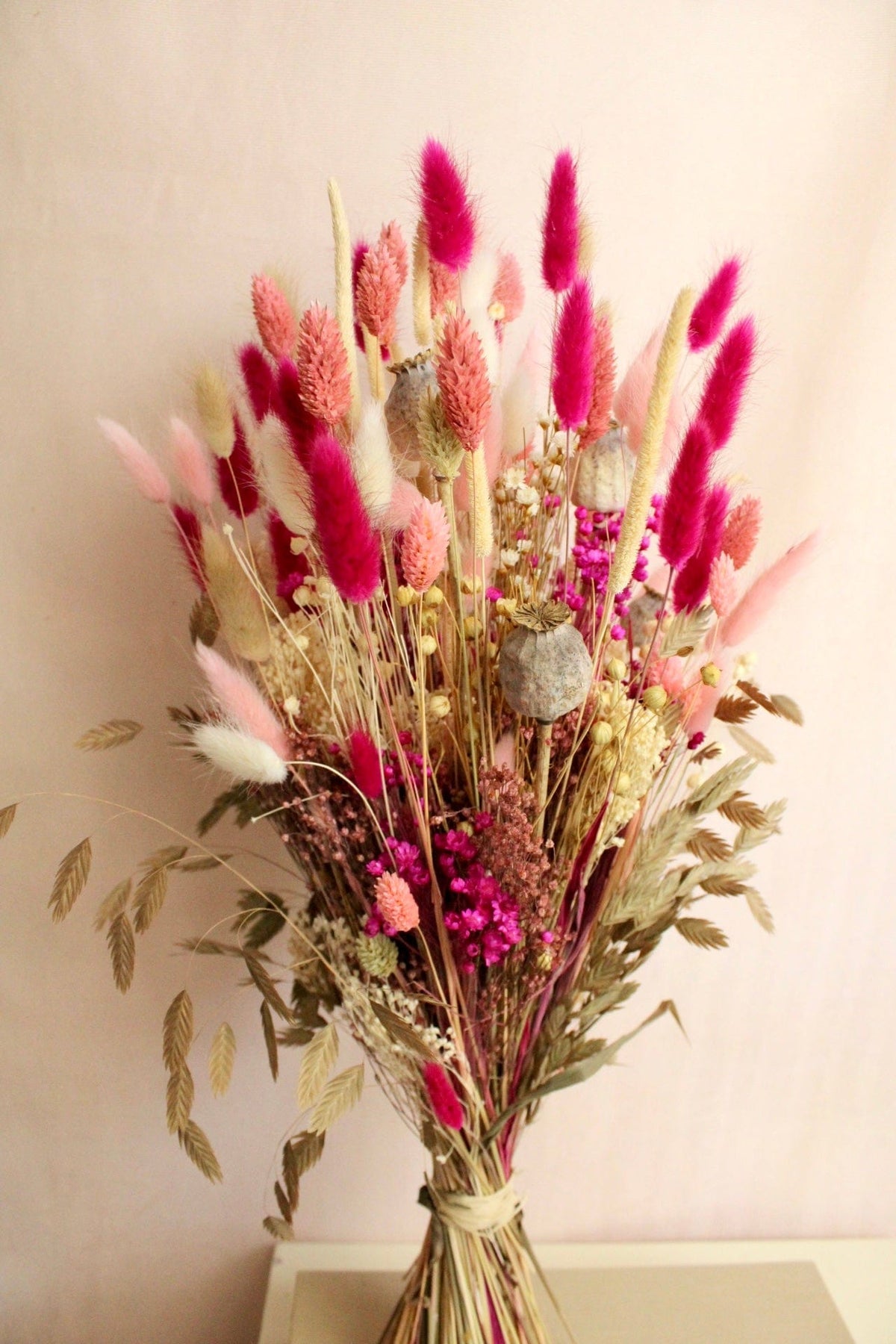 Vasenglück Trockenblumen Trockenblumenstrauss „No. 107“ in Pink, Rosa & Creme mit Mohnkapseln