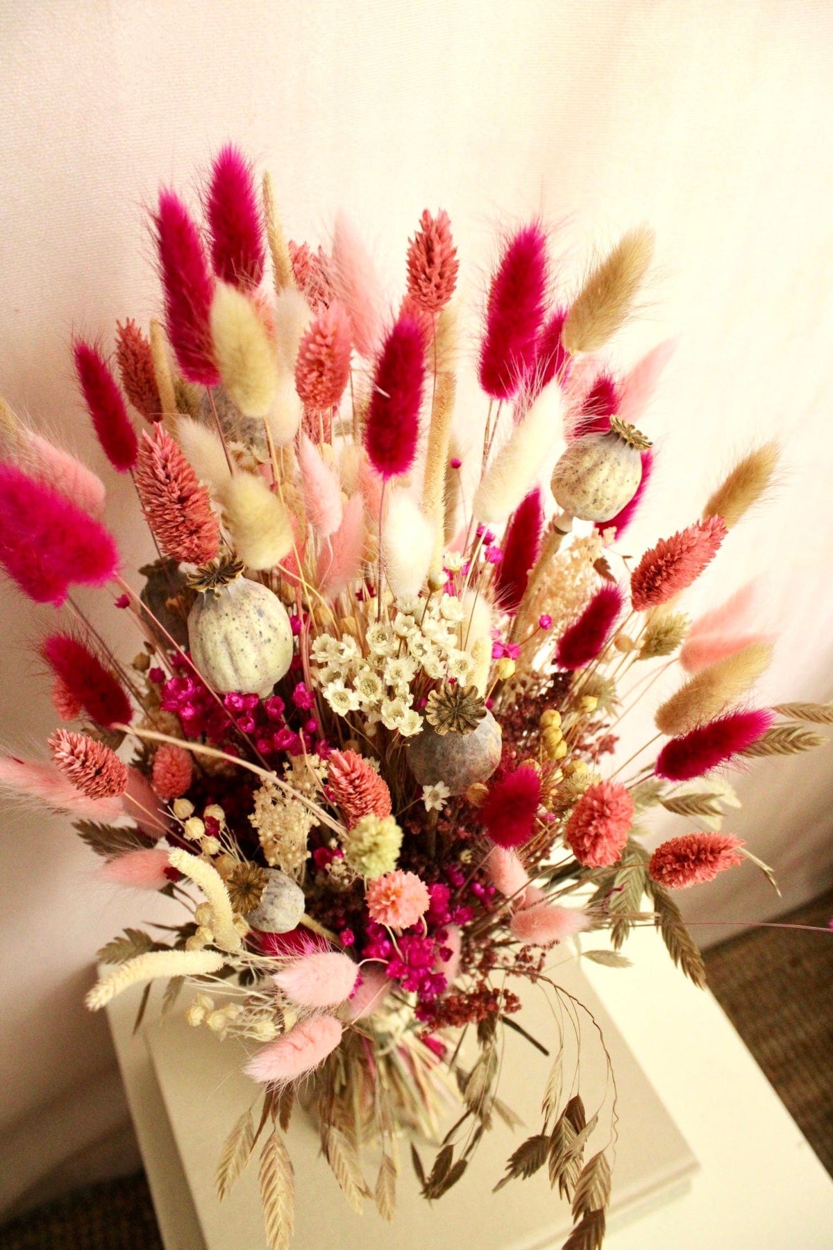 Vasenglück Trockenblumen Trockenblumenstrauss „No. 107“ in Pink, Rosa & Creme mit Mohnkapseln