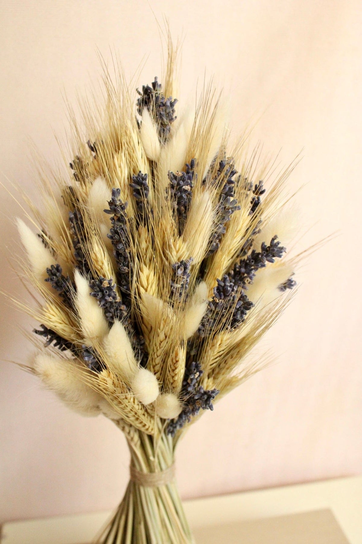 Vasenglück Trockenblumen mit Gerste Trockenblumenstrauss „No. 108“ mit Lavendel und Gerste oder Weizen