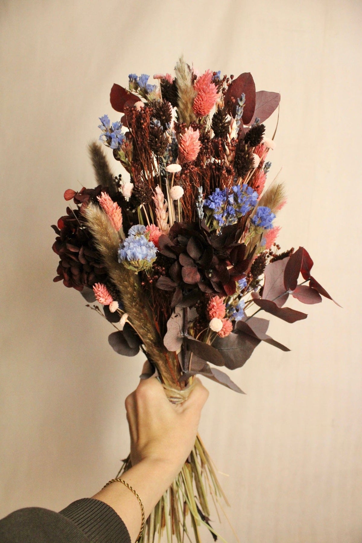 Vasenglück Trockenblumen Trockenblumenstrauss „No. 112“ in Dunkelrot & Rosa mit Strandflieder & Hortensien