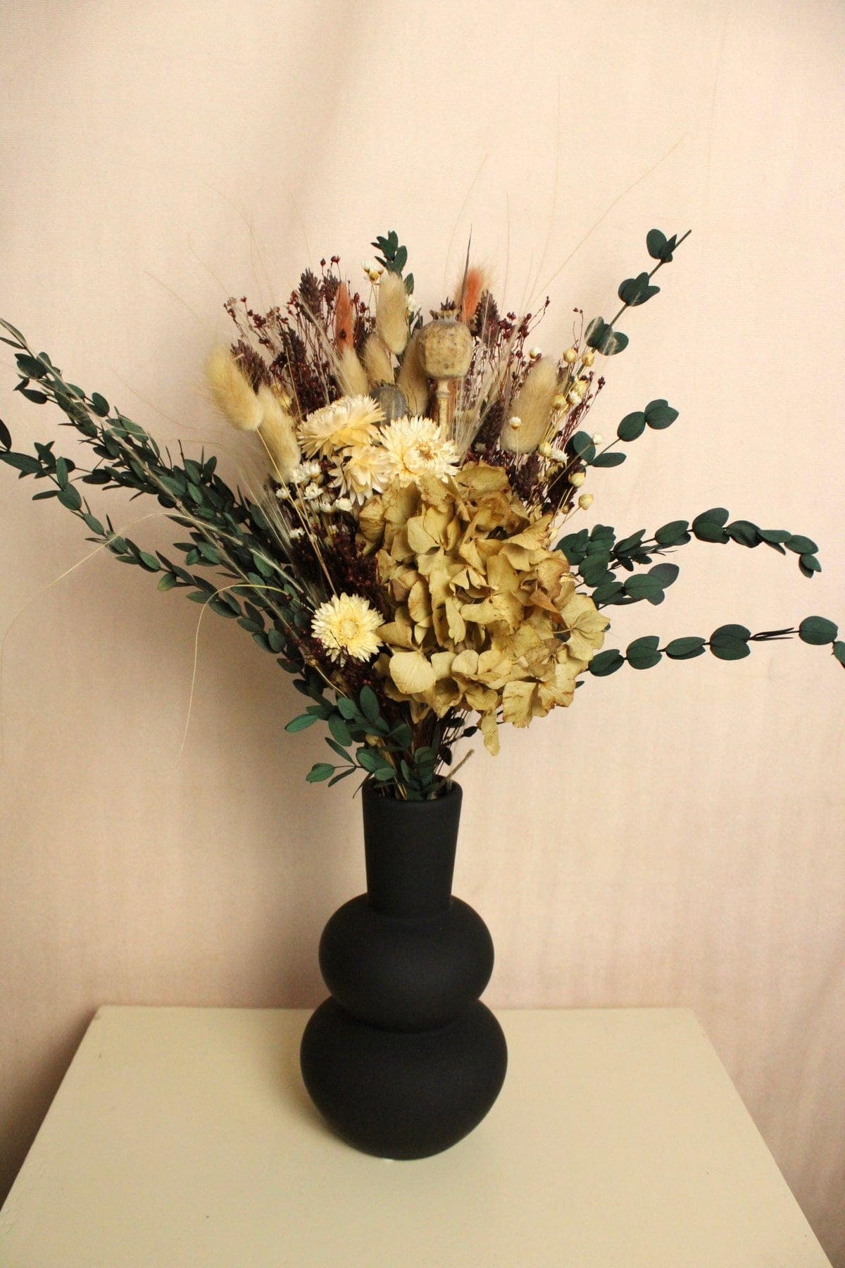 Vasenglück Trockenblumen Trockenblumenstrauss „No. 116“ in Braun & Creme mit Eukalyptus & Hortensie