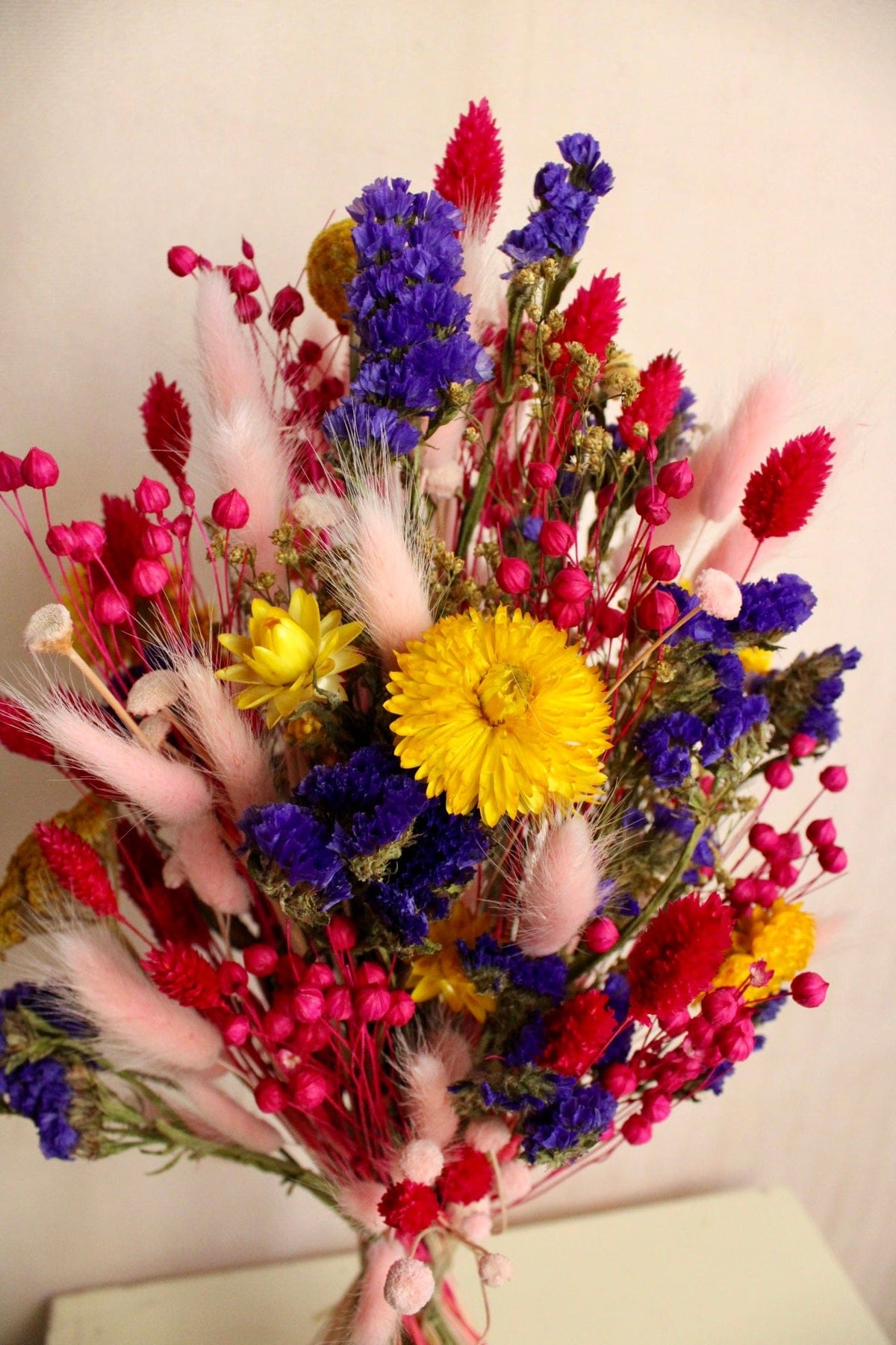 Vasenglück Trockenblumen Trockenblumenstrauss „No. 120“ mit Strohblumen & Strandflieder