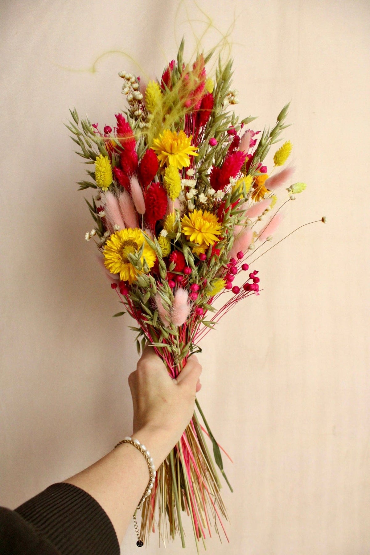 Vasenglück Trockenblumen Trockenblumenstrauss „No. 124“ in Pink & Gelb mit Strohblumen