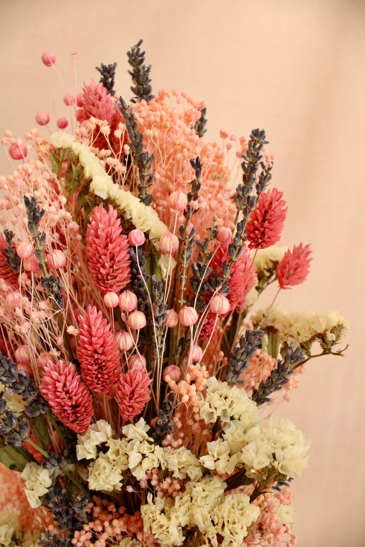 Vasenglück Trockenblumen Trockenblumenstrauss „No. 141“ in Rosa & Creme mit Lavendel & Strandflieder