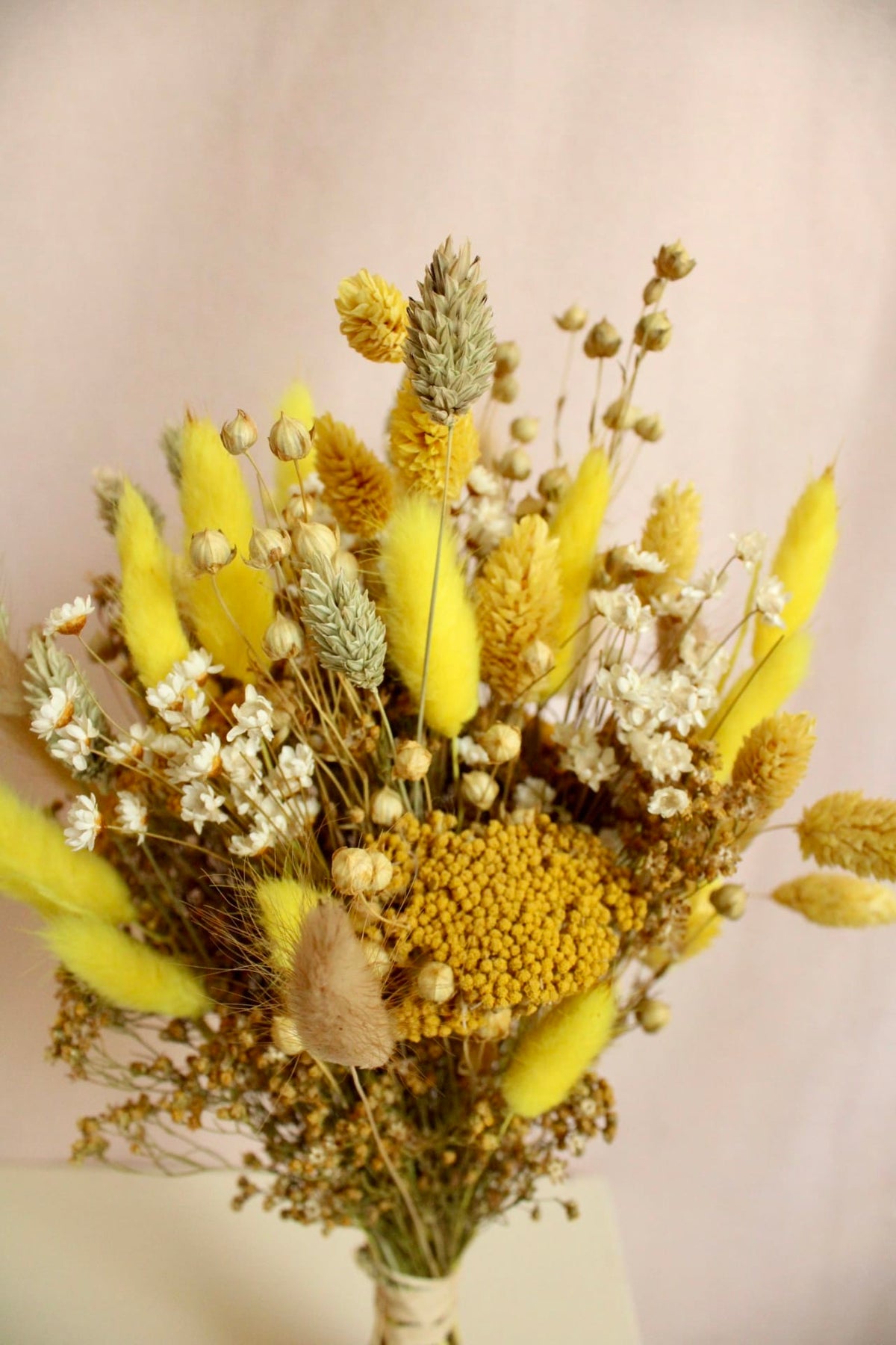 Vasenglück Trockenblumen Trockenblumenstrauss „No. 145“ Gelb mit Glixia und Achillea