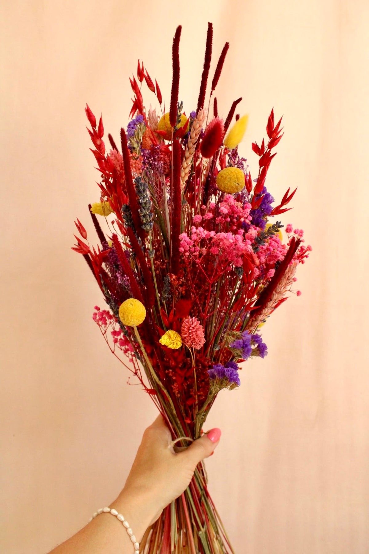 Vasenglück Trockenblumen Trockenblumenstrauss „No. 147“ Bunt mit Schleierkraut & Craspedia