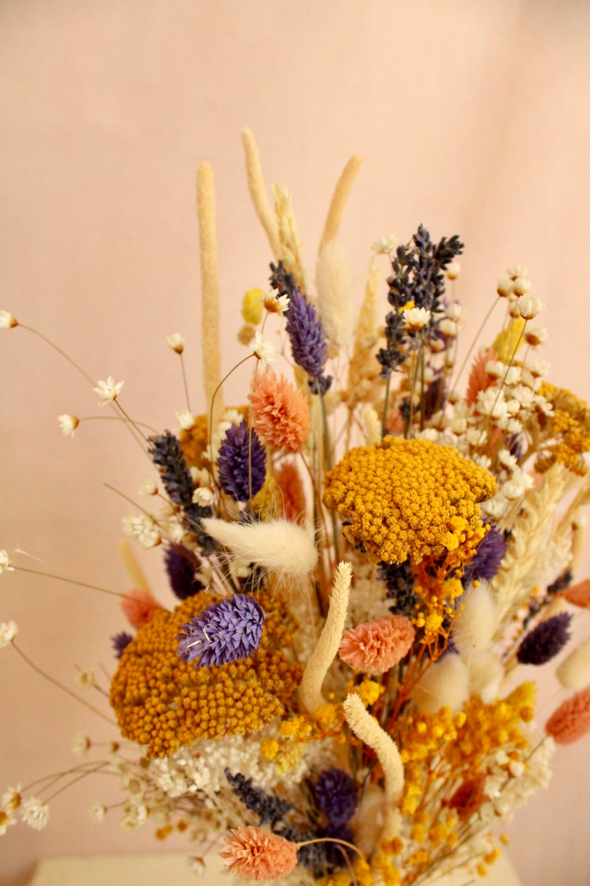 Vasenglück Trockenblumen Trockenblumenstrauss „No. 150“ Gelb & Lila mit Schleierkraut & Glixia