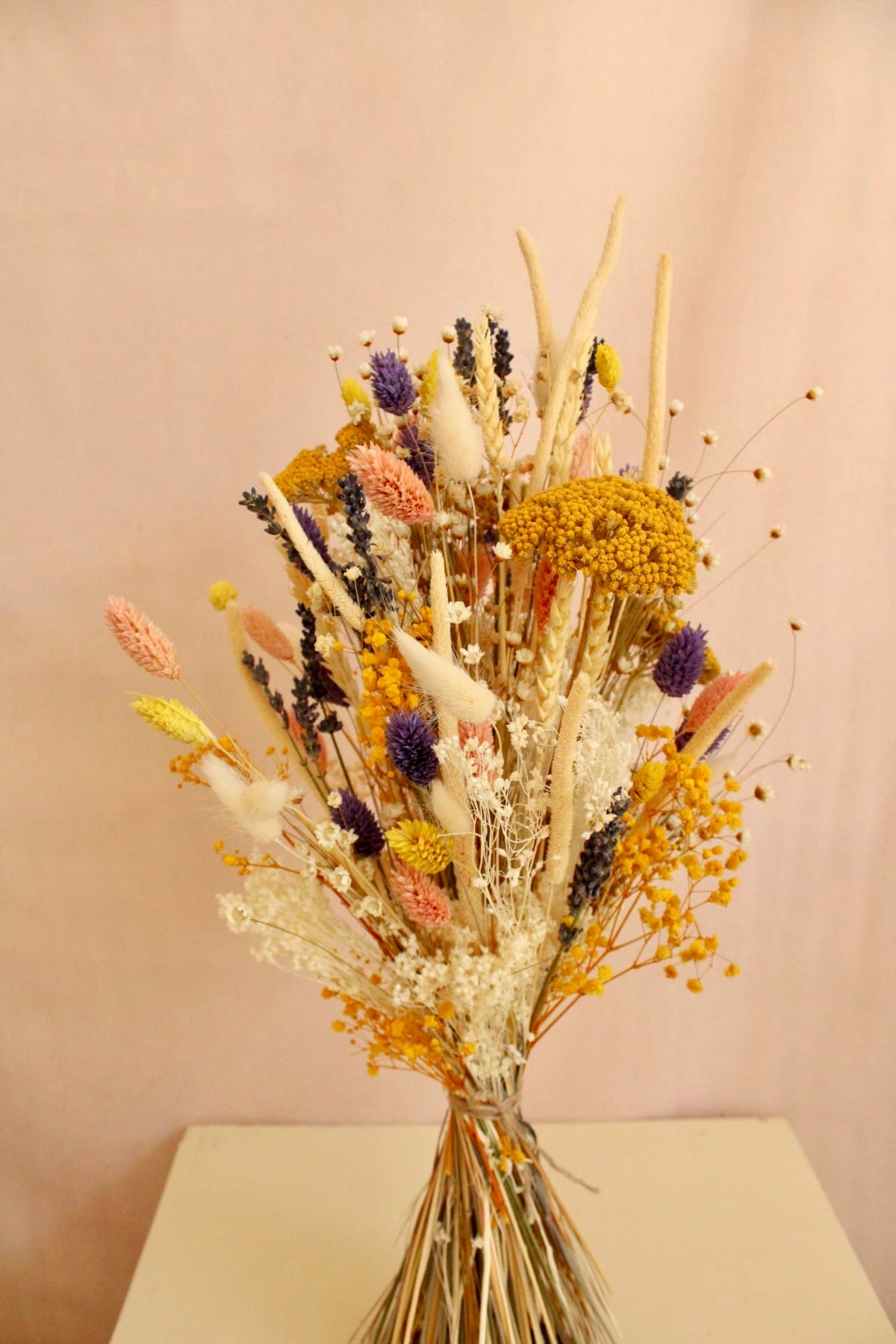 Vasenglück Trockenblumen Trockenblumenstrauss „No. 150“ Gelb & Lila mit Schleierkraut & Glixia