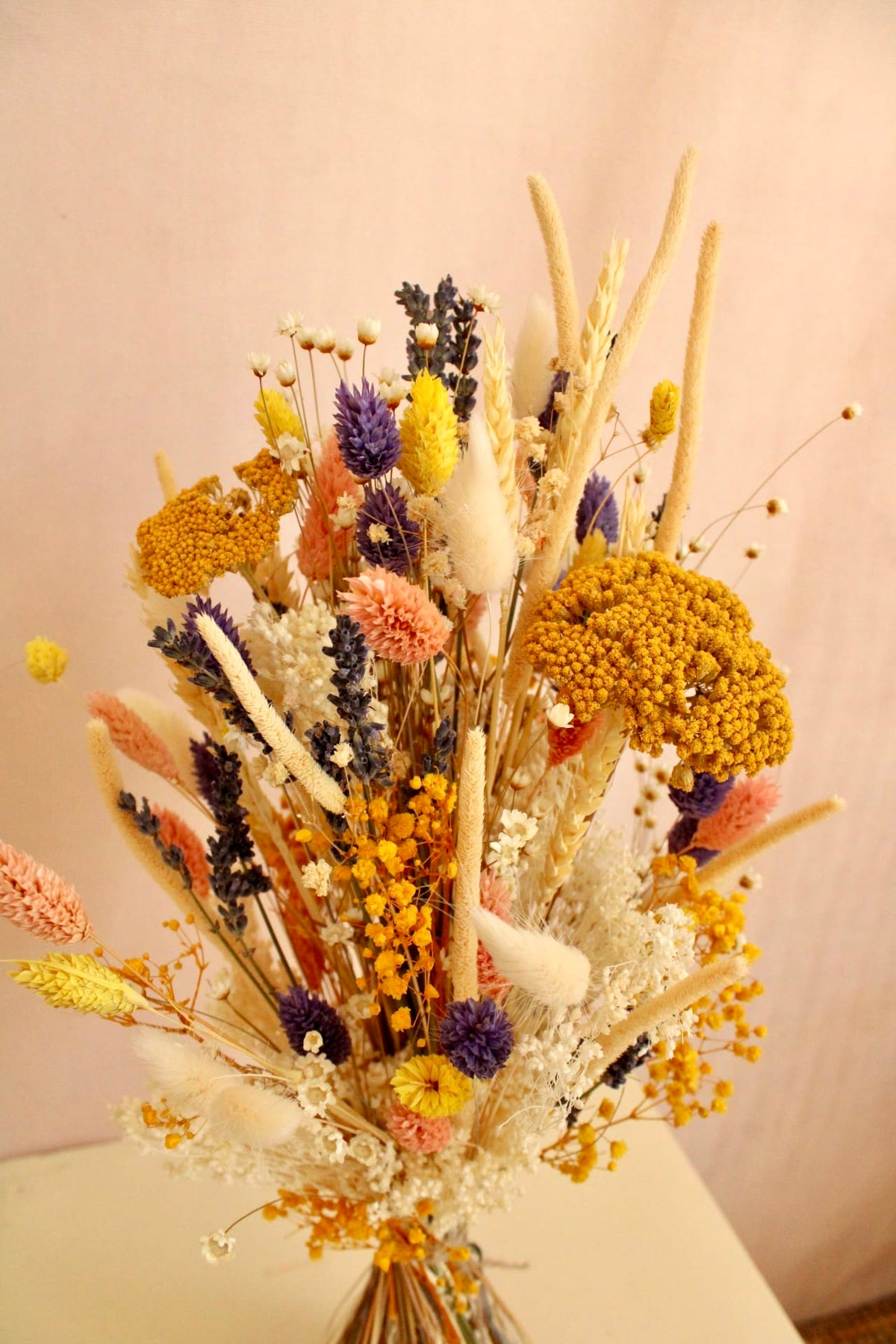 Vasenglück Trockenblumen Trockenblumenstrauss „No. 150“ Gelb & Lila mit Schleierkraut & Glixia
