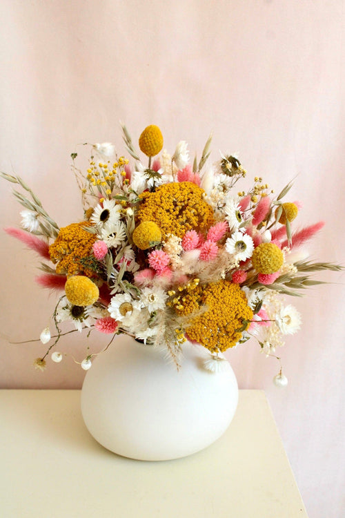Vasenglück Trockenblumen Trockenblumenstrauss „No. 17“ in Gelb und Pink
