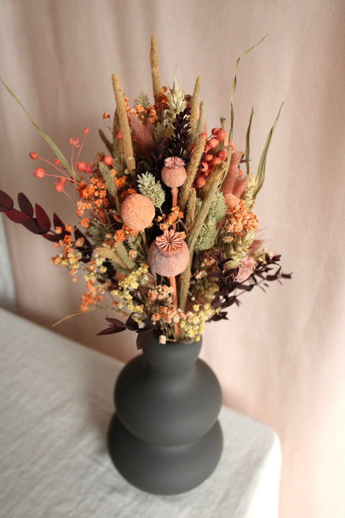 Vasenglück Trockenblumen Strauß mit Vase (+31.00€) Trockenblumenstrauss „No. 47“ mit Mohn und Schleierkraut