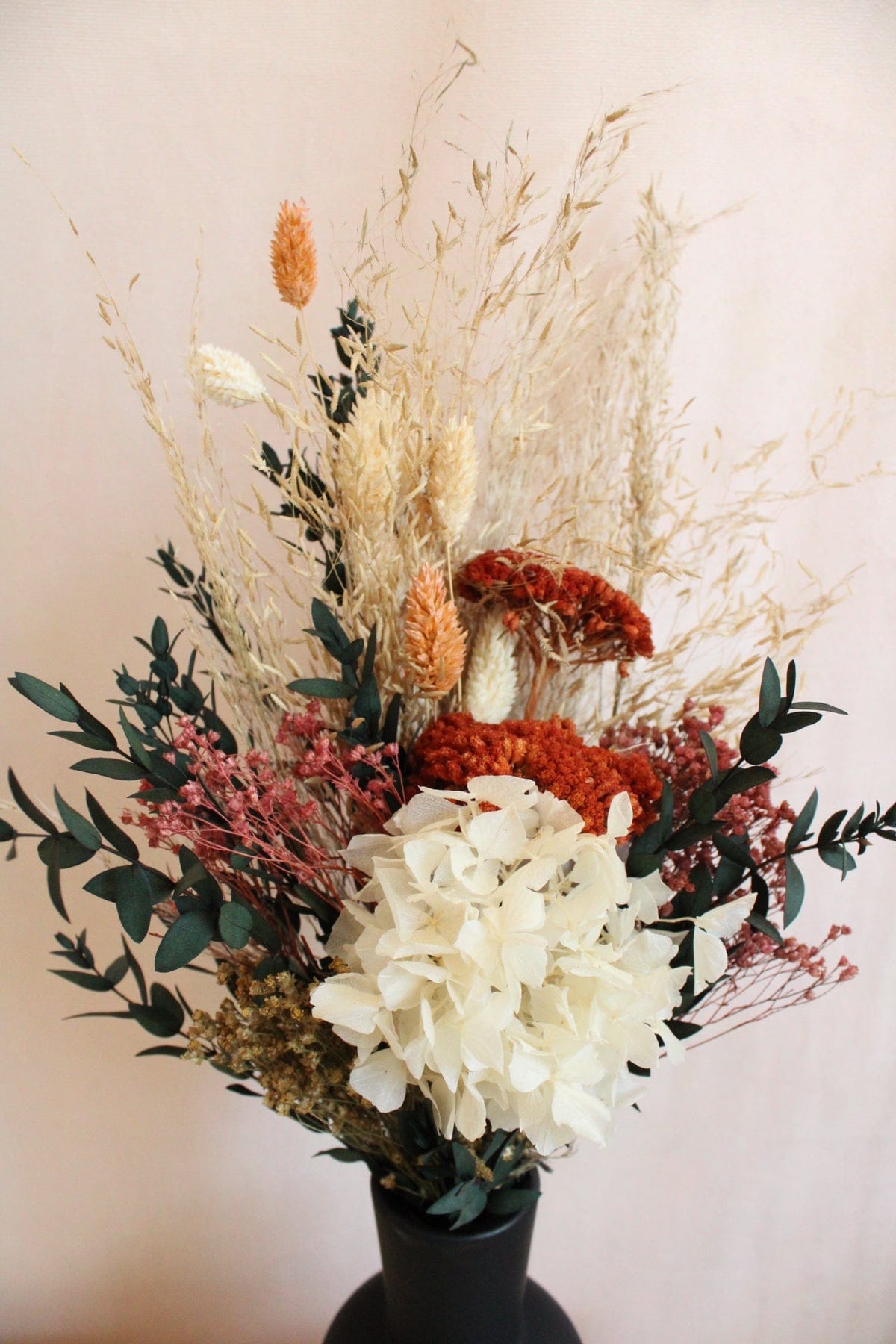 Vasenglück Trockenblumen Trockenblumenstrauss „No. 81“ mit weißer Hortensie & Eukalyptus