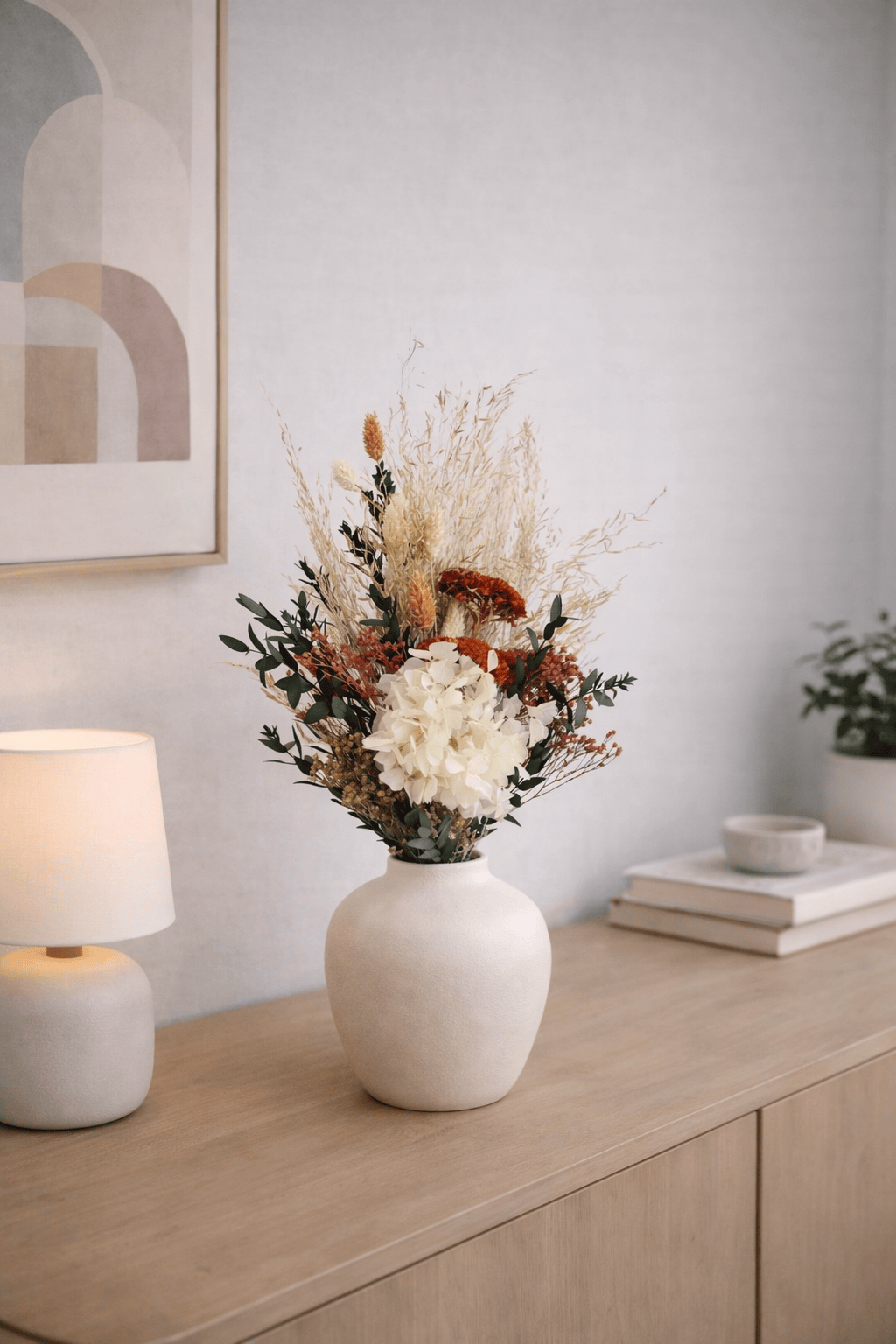 Vasenglück Trockenblumen Trockenblumenstrauss „No. 81“ mit weißer Hortensie & Eukalyptus