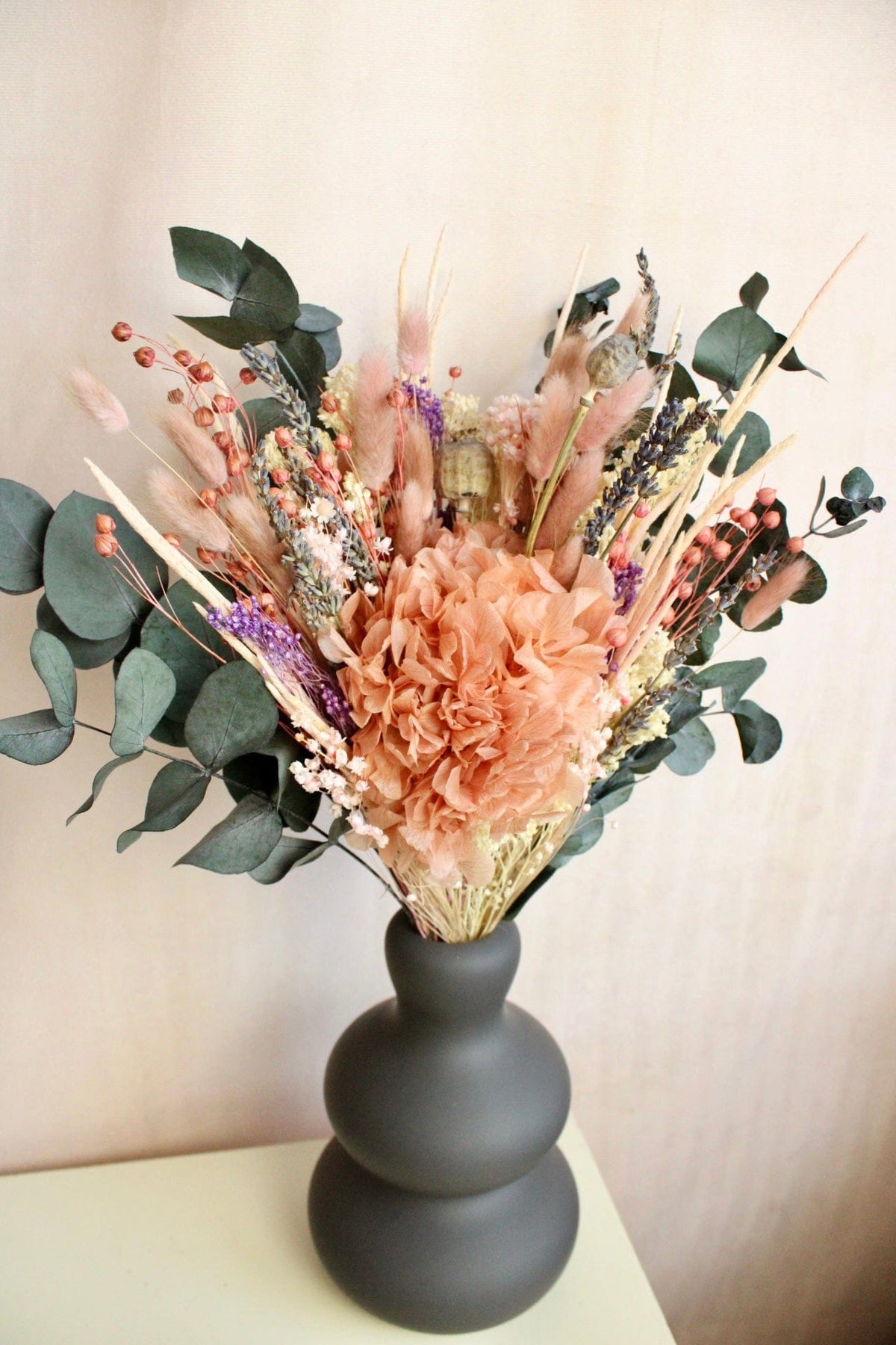 Vasenglück Trockenblumen Trockenblumenstrauss „No. 90“ in Rosa & Apricot mit Hortensie & Eukalyptus