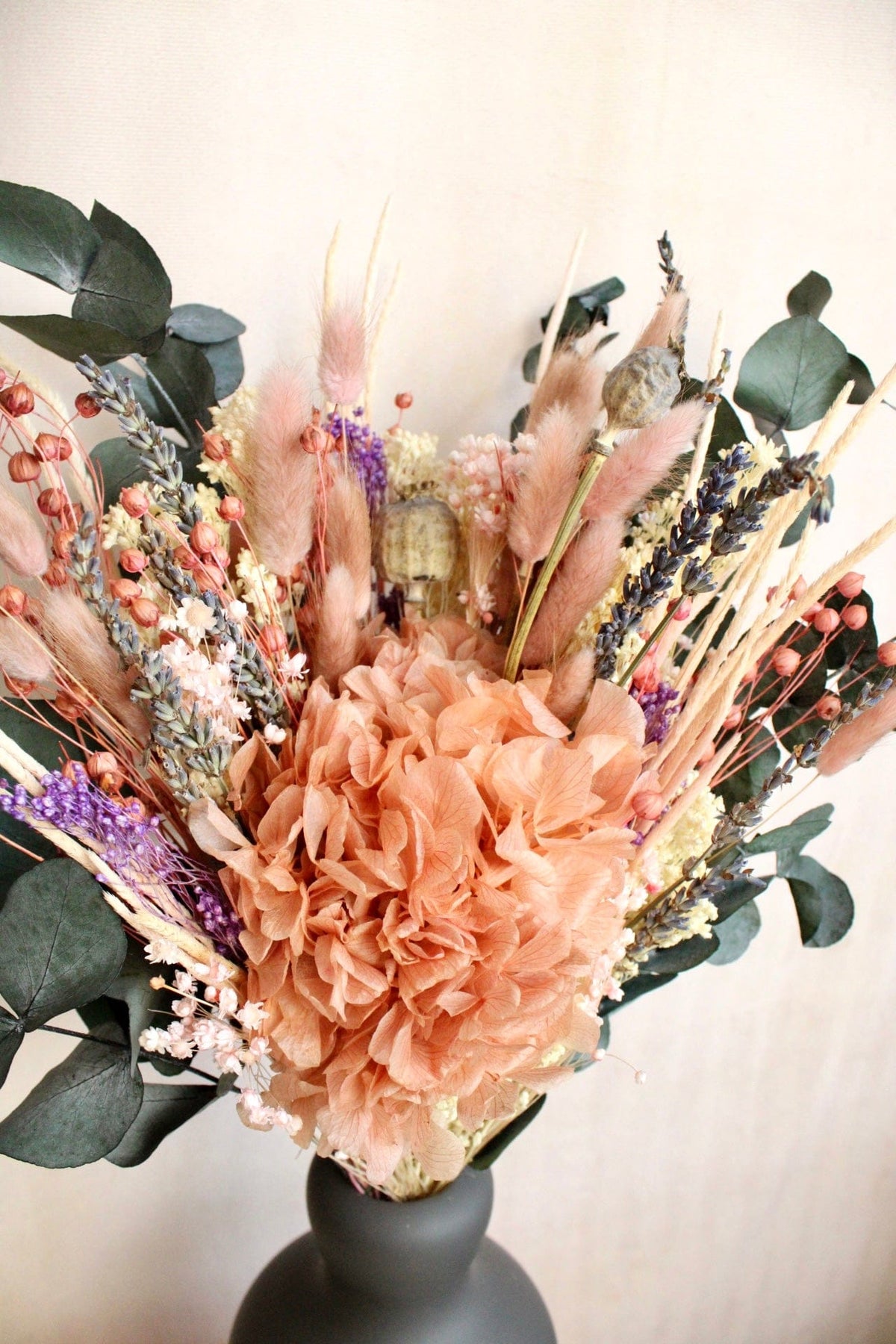 Vasenglück Trockenblumen Trockenblumenstrauss „No. 90“ in Rosa & Apricot mit Hortensie & Eukalyptus