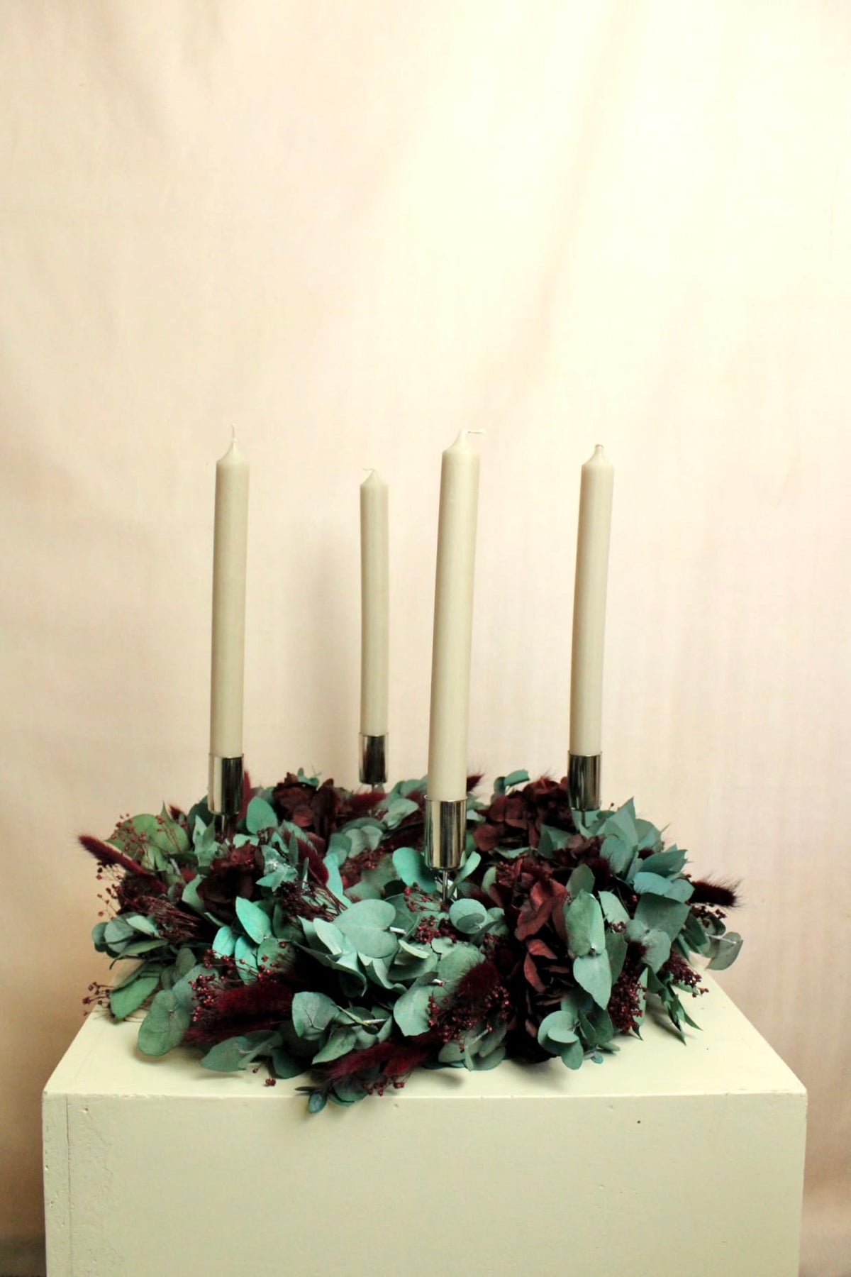 Vasenglück Trockenblumenkranz PRE-ORDER | Adventskranz Trockenblumen | Eukalyptus Hortensien Dunkelrot
