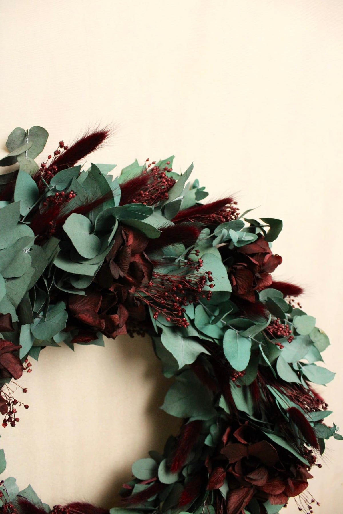 Vasenglück Trockenblumenkranz PRE-ORDER | Adventskranz Trockenblumen | Eukalyptus Hortensien Dunkelrot