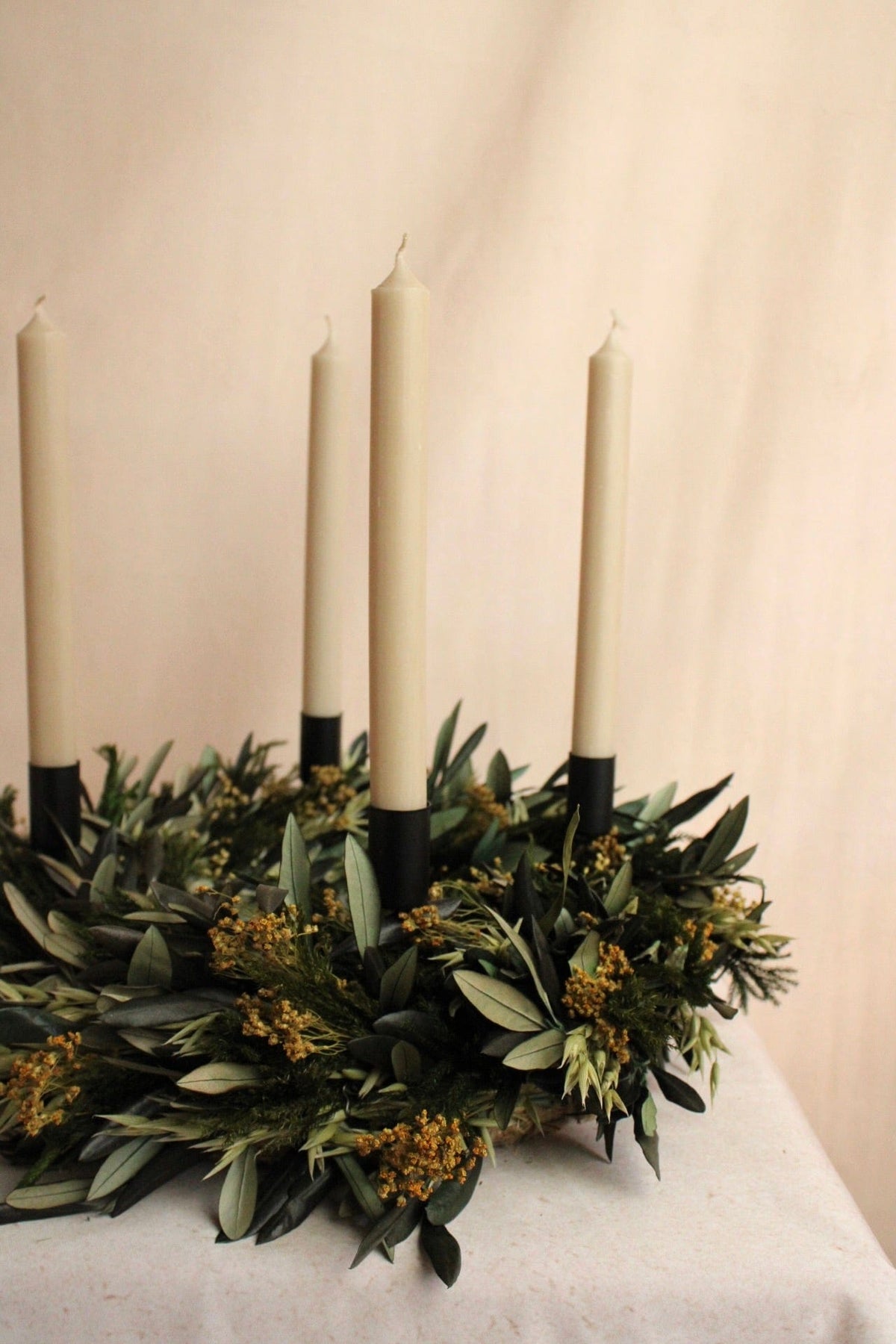 Vasenglück Trockenblumenkranz PRE-ORDER | Adventskranz Trockenblumen | Olivenzweige Dunkelgrün