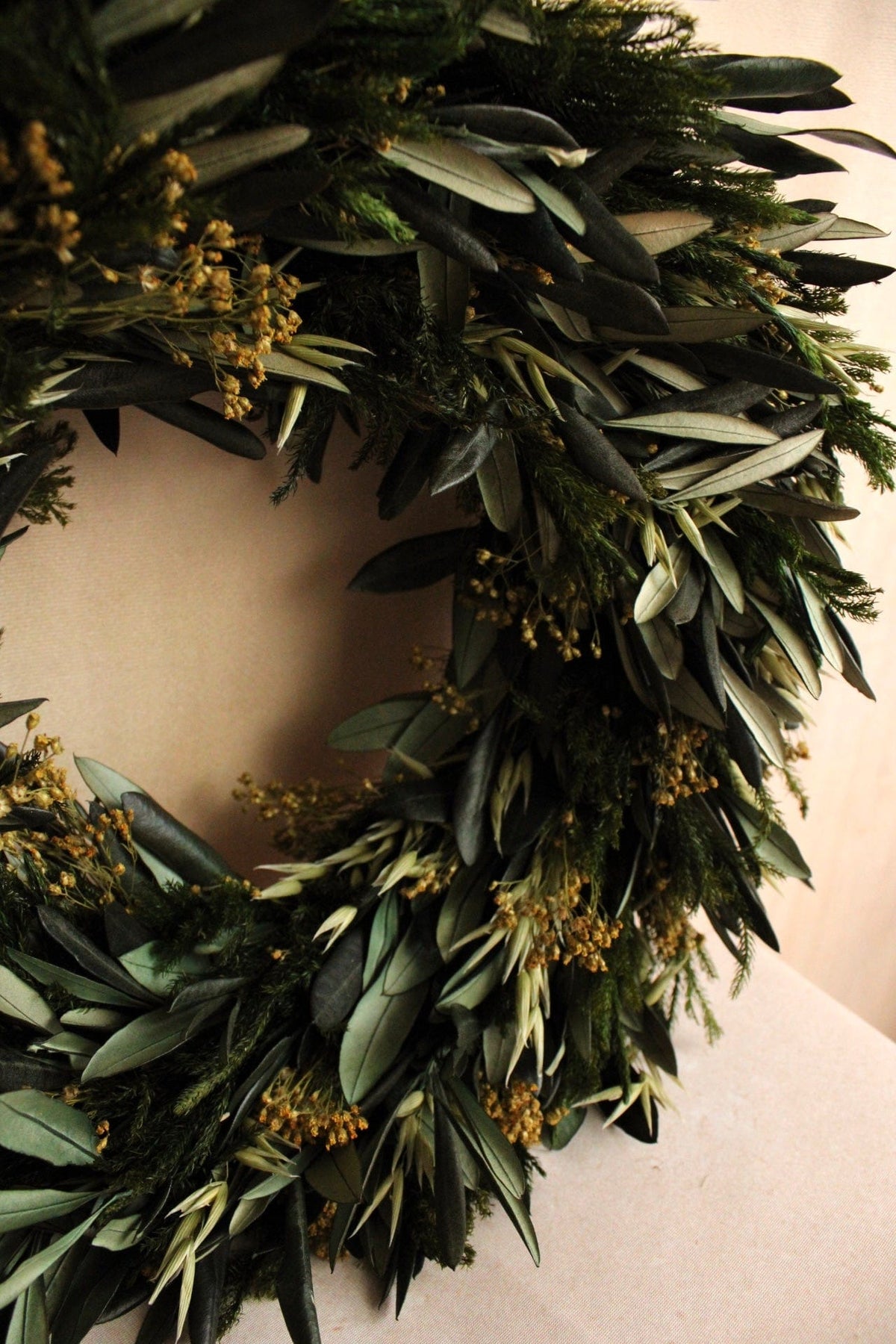Vasenglück Trockenblumenkranz PRE-ORDER | Adventskranz Trockenblumen | Olivenzweige Dunkelgrün