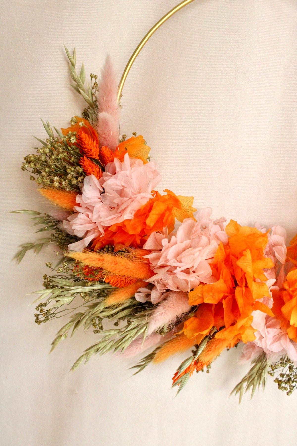 Vasenglück Trockenblumenkranz Trockenblumenkranz am Metallring | Flower Hoop | 30cm | Hortensien Rosa & Orange