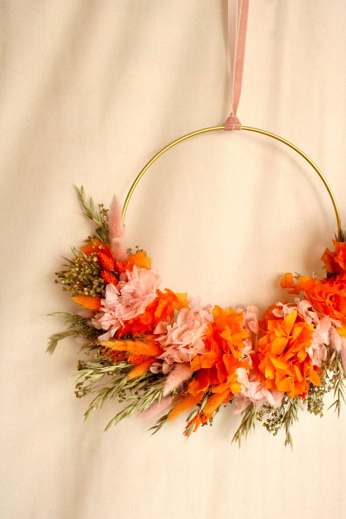 Vasenglück Trockenblumenkranz Trockenblumenkranz am Metallring | Flower Hoop | 30cm | Hortensien Rosa & Orange