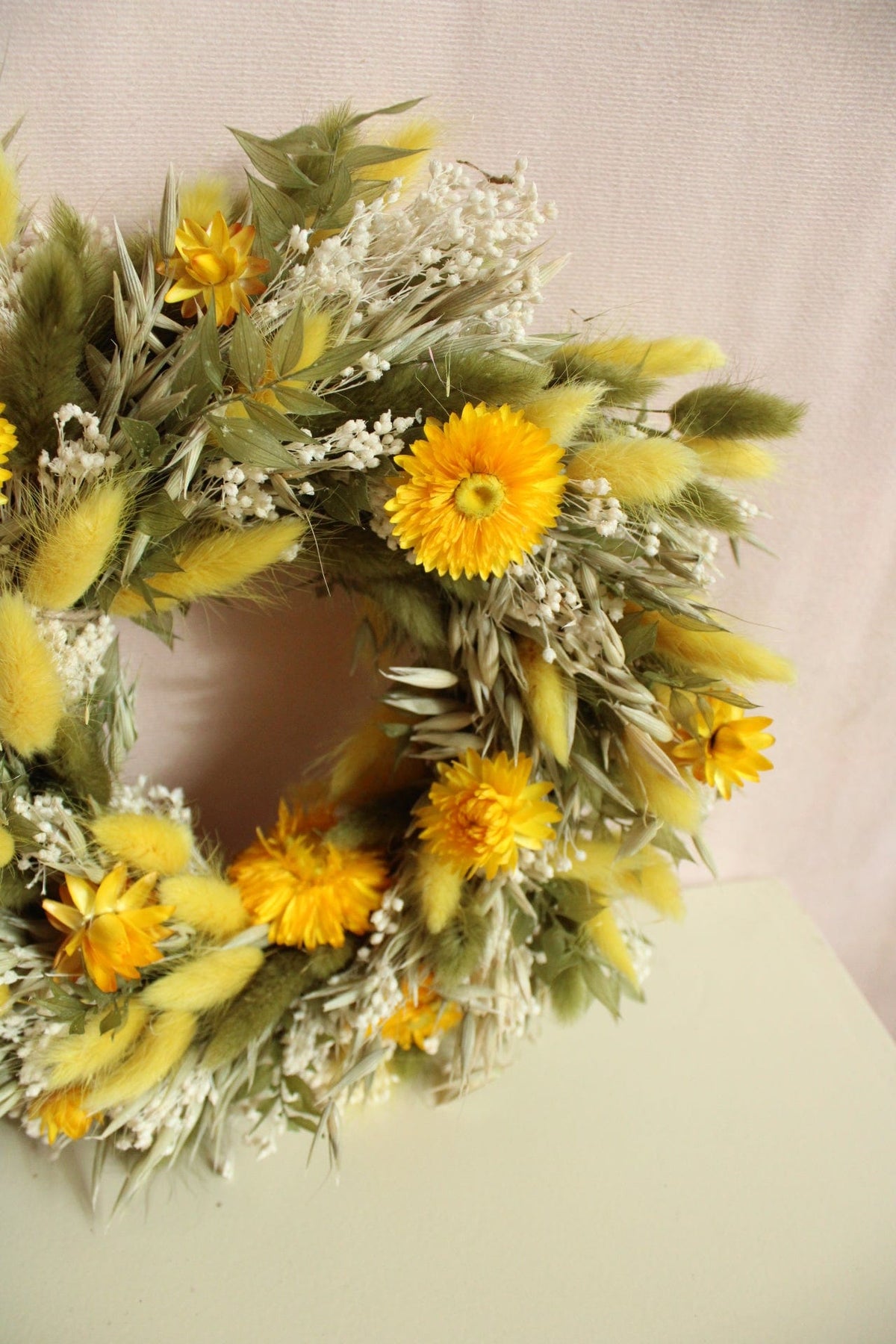 Vasenglück Trockenblumenkranz Trockenblumenkranz Frühling | Grün und Gelb mit Strohblumen