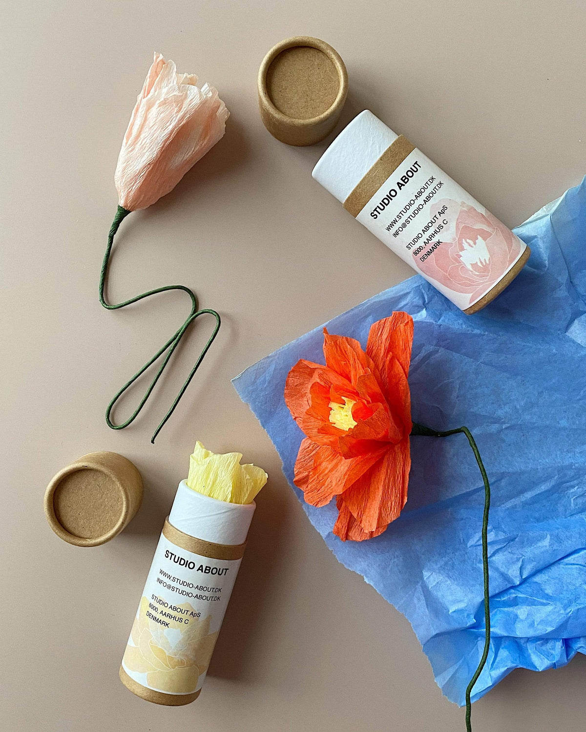Papierblumen aus Krepp - Dahlie Creme