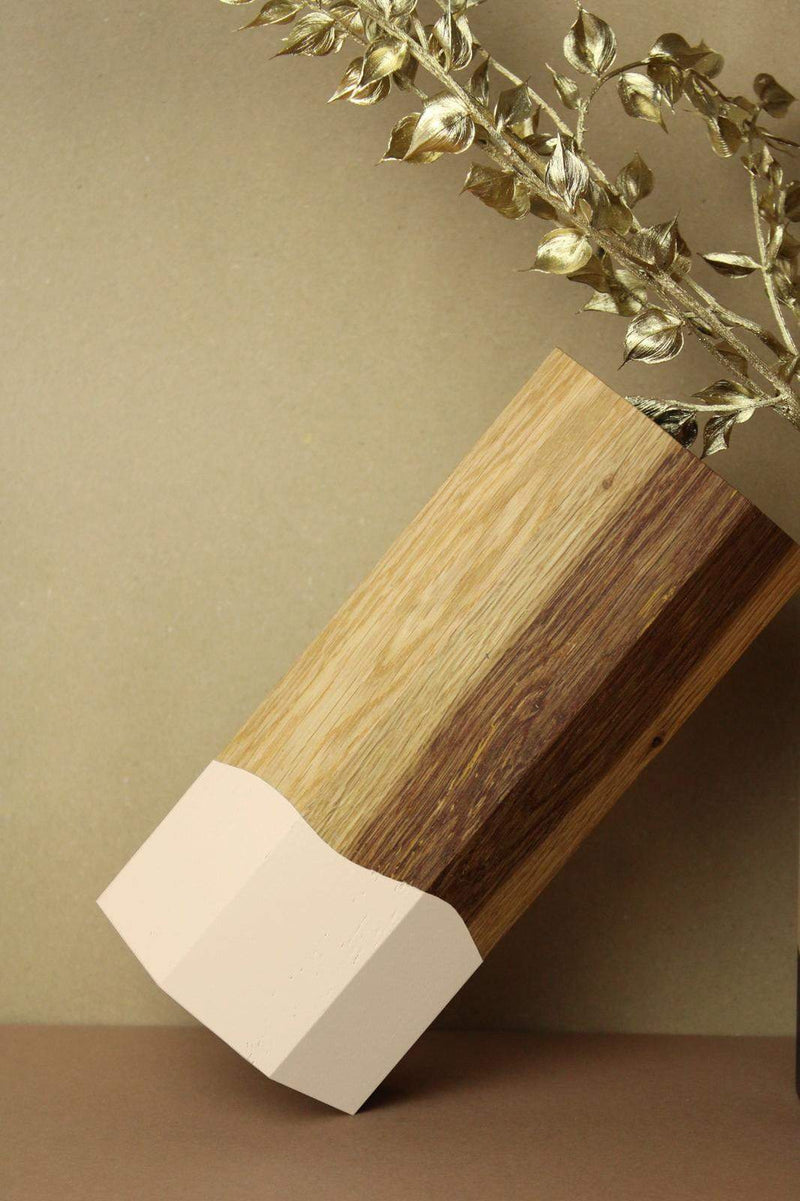 Holzvase "Ecki" | Verschiedene Farben | Eiche Christian Ohlendorf Design Studio