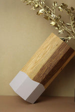 Holzvase "Ecki" | Verschiedene Farben | Eiche Christian Ohlendorf Design Studio