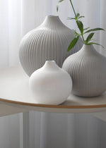 Vase | Fröbacken | Medium | Hellgrau Storefactory